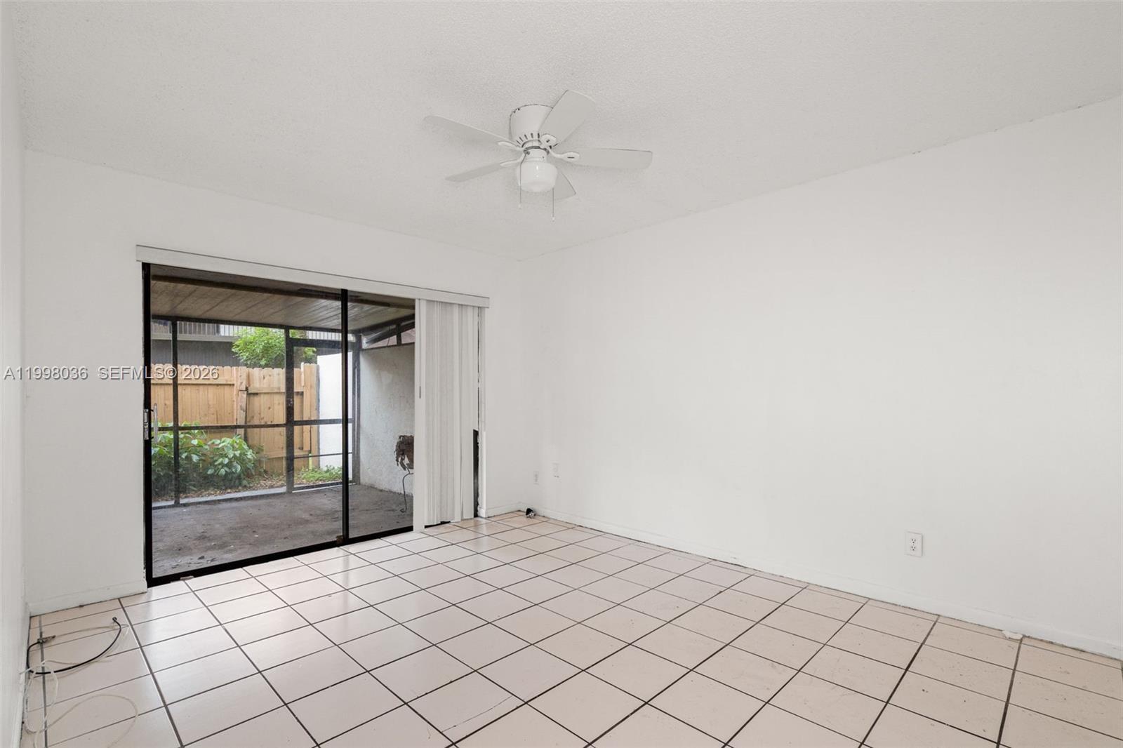 WOODSCAPE TOWNHOMES - Residential Lease