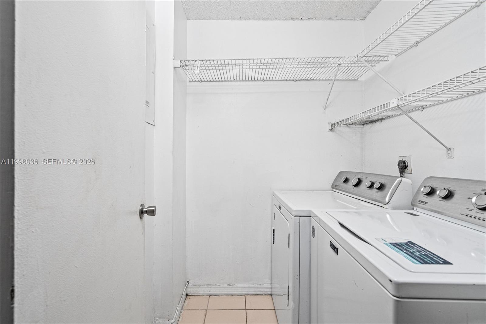 WOODSCAPE TOWNHOMES - Residential Lease