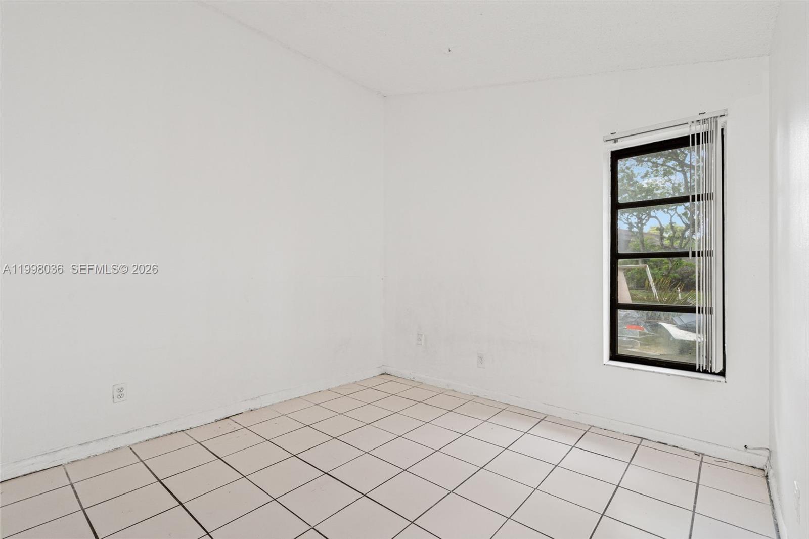 WOODSCAPE TOWNHOMES - Residential Lease