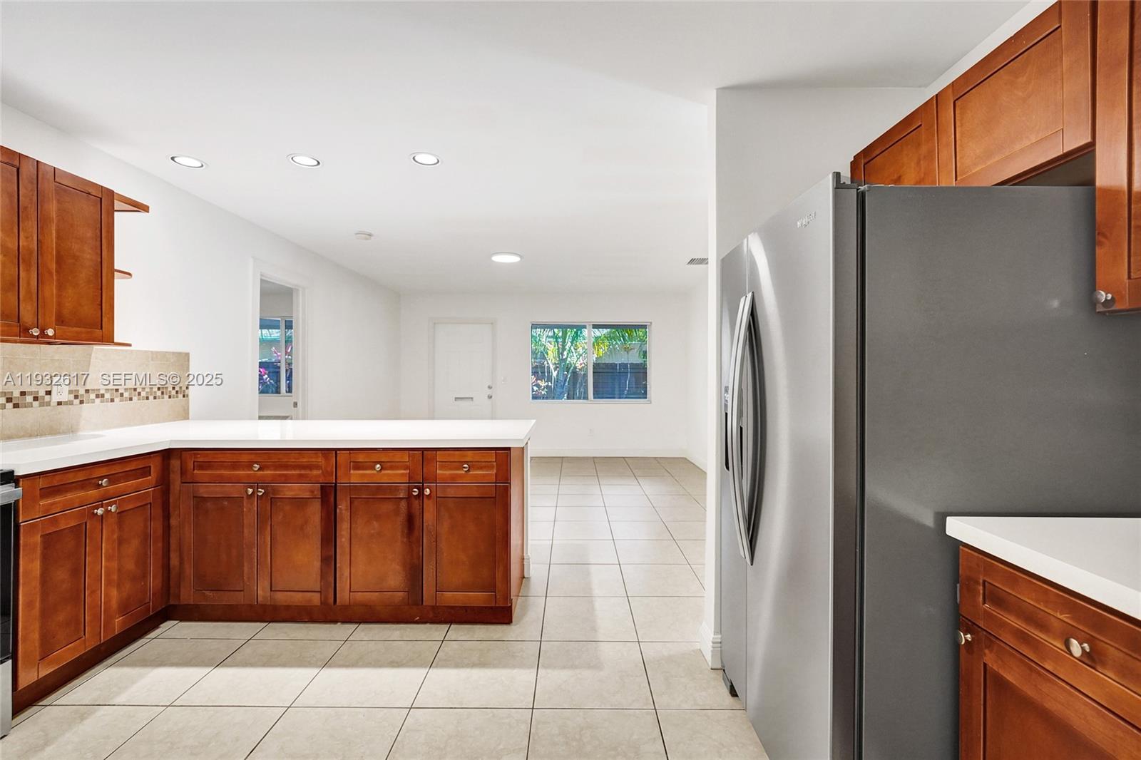 HALLANDALE BY THE SEA - Residential Lease