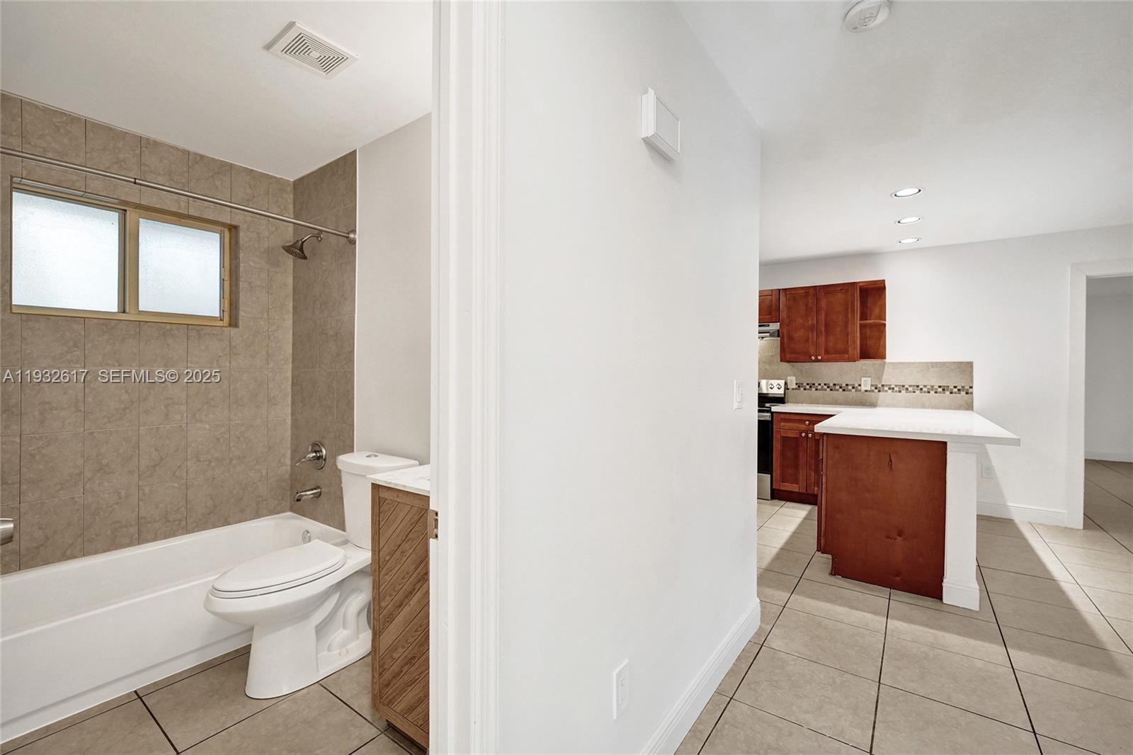 HALLANDALE BY THE SEA - Residential Lease