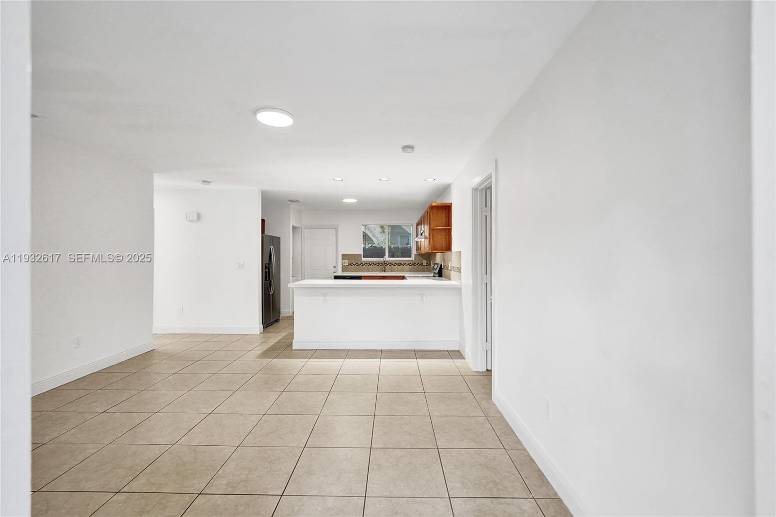 HALLANDALE BY THE SEA - Residential Lease