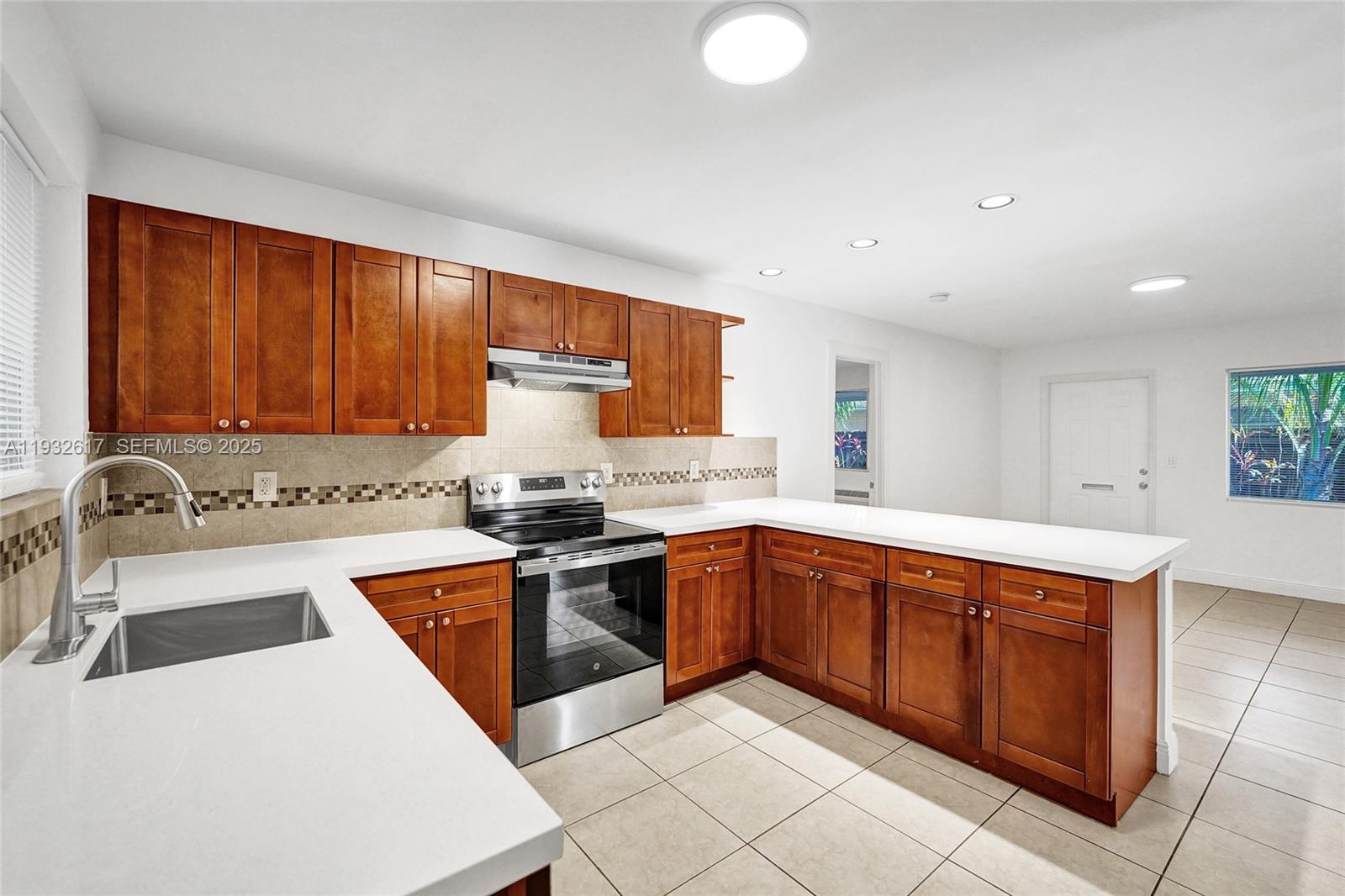 HALLANDALE BY THE SEA - Residential Lease