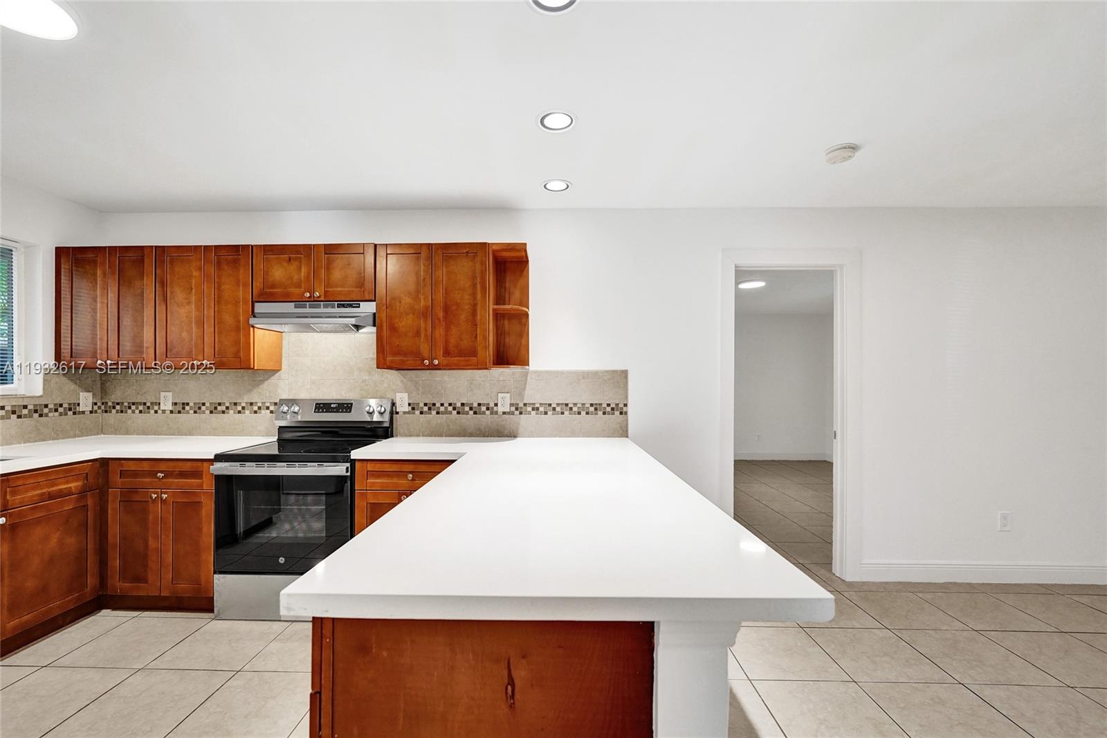 HALLANDALE BY THE SEA - Residential Lease