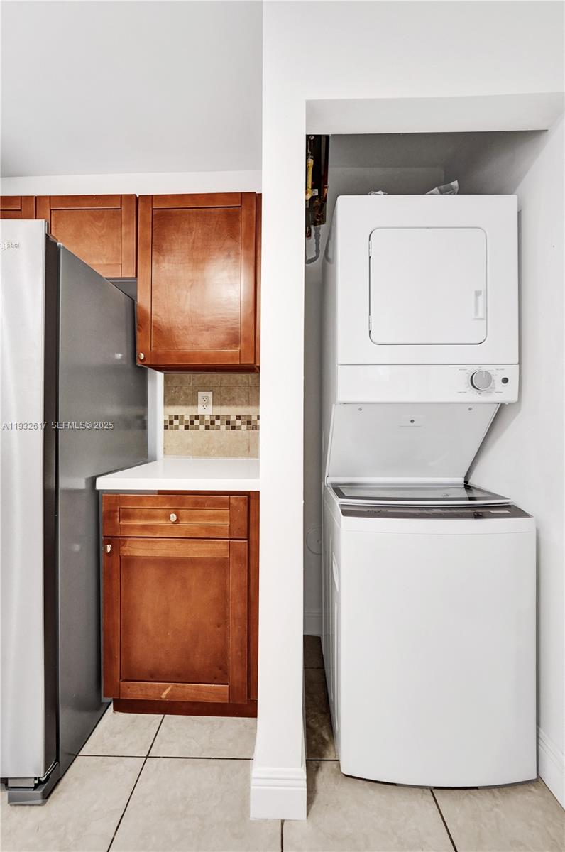 HALLANDALE BY THE SEA - Residential Lease