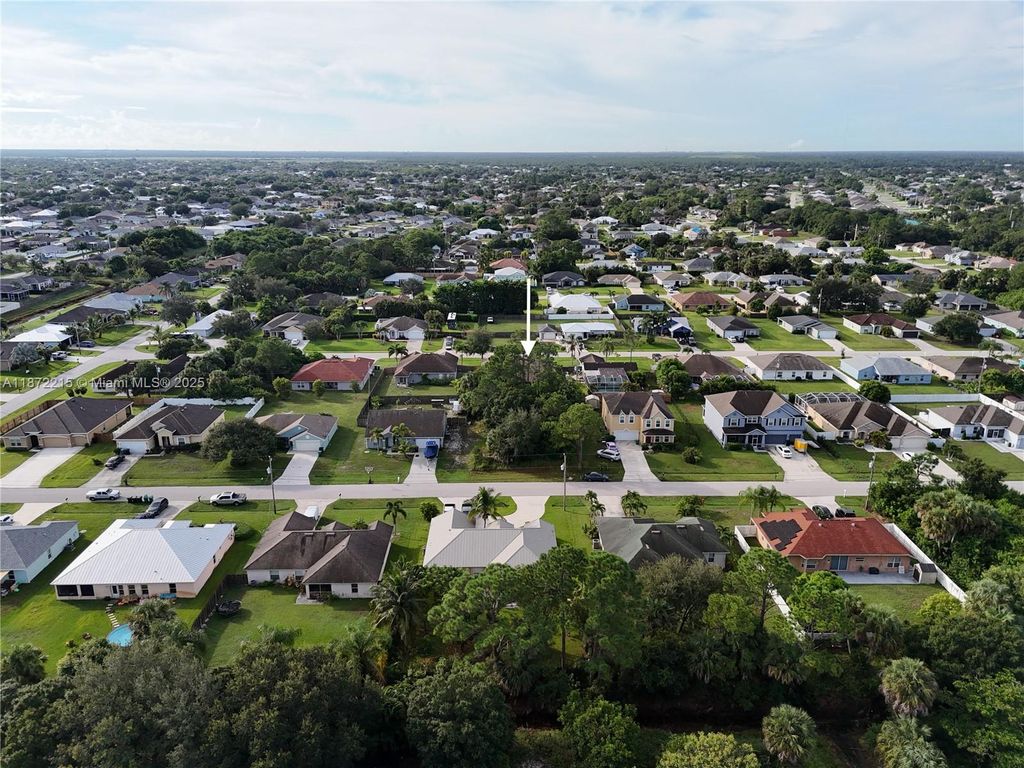 Photo of 1080 Ingrassina Ave, Port St Lucie, FL 34953 (MLS # A11872215)