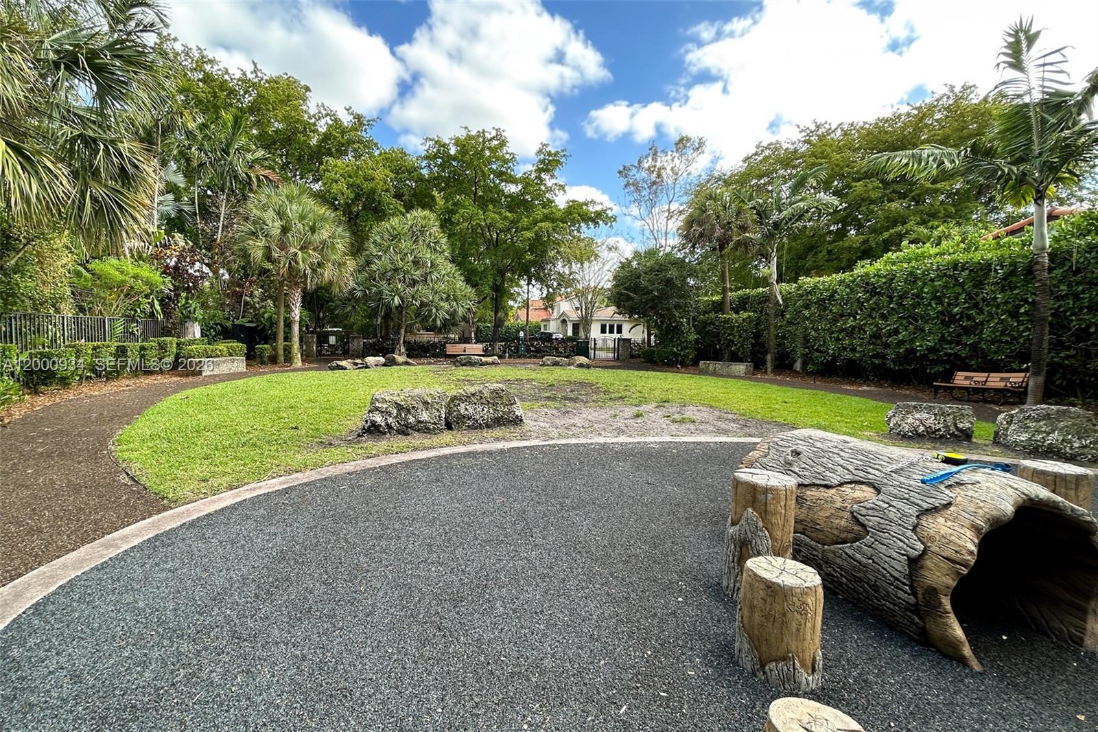 GRANADA PLACE AMD PL - Residential