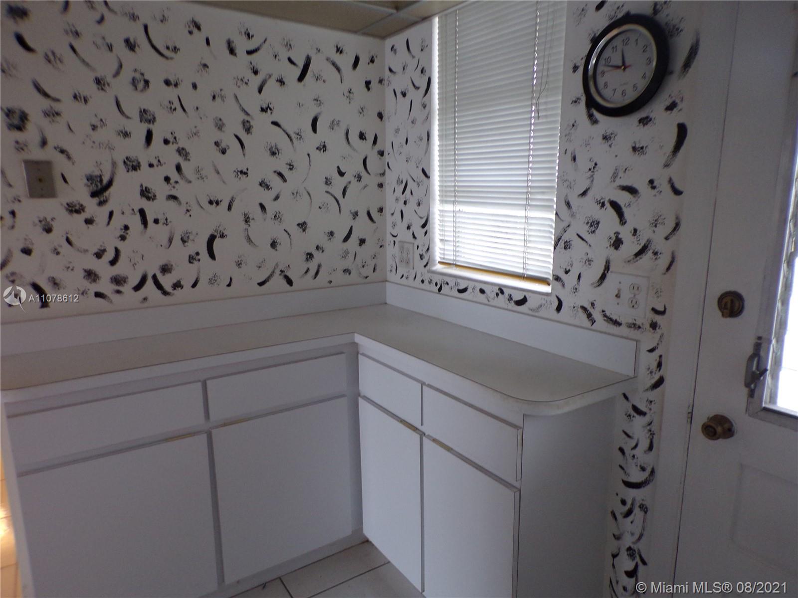 POINT EAST SEC 4 CONDO - Residential