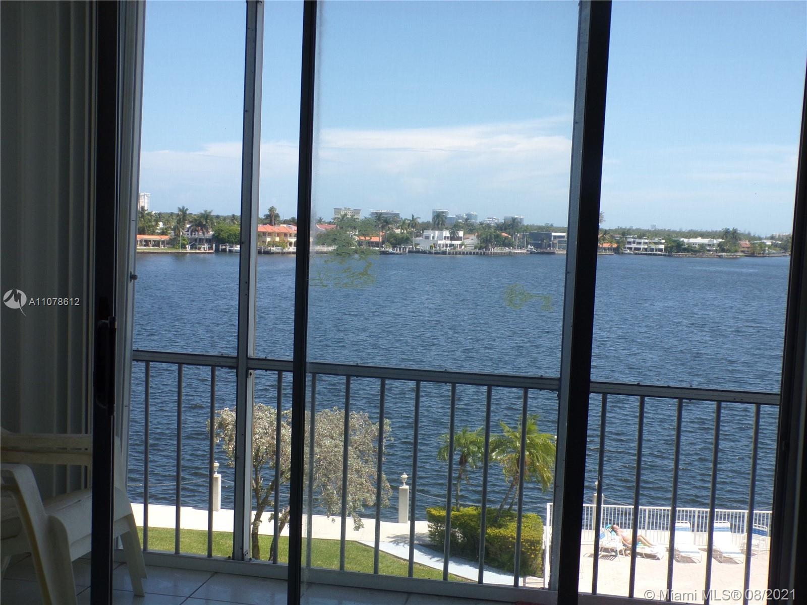 POINT EAST SEC 4 CONDO - Residential