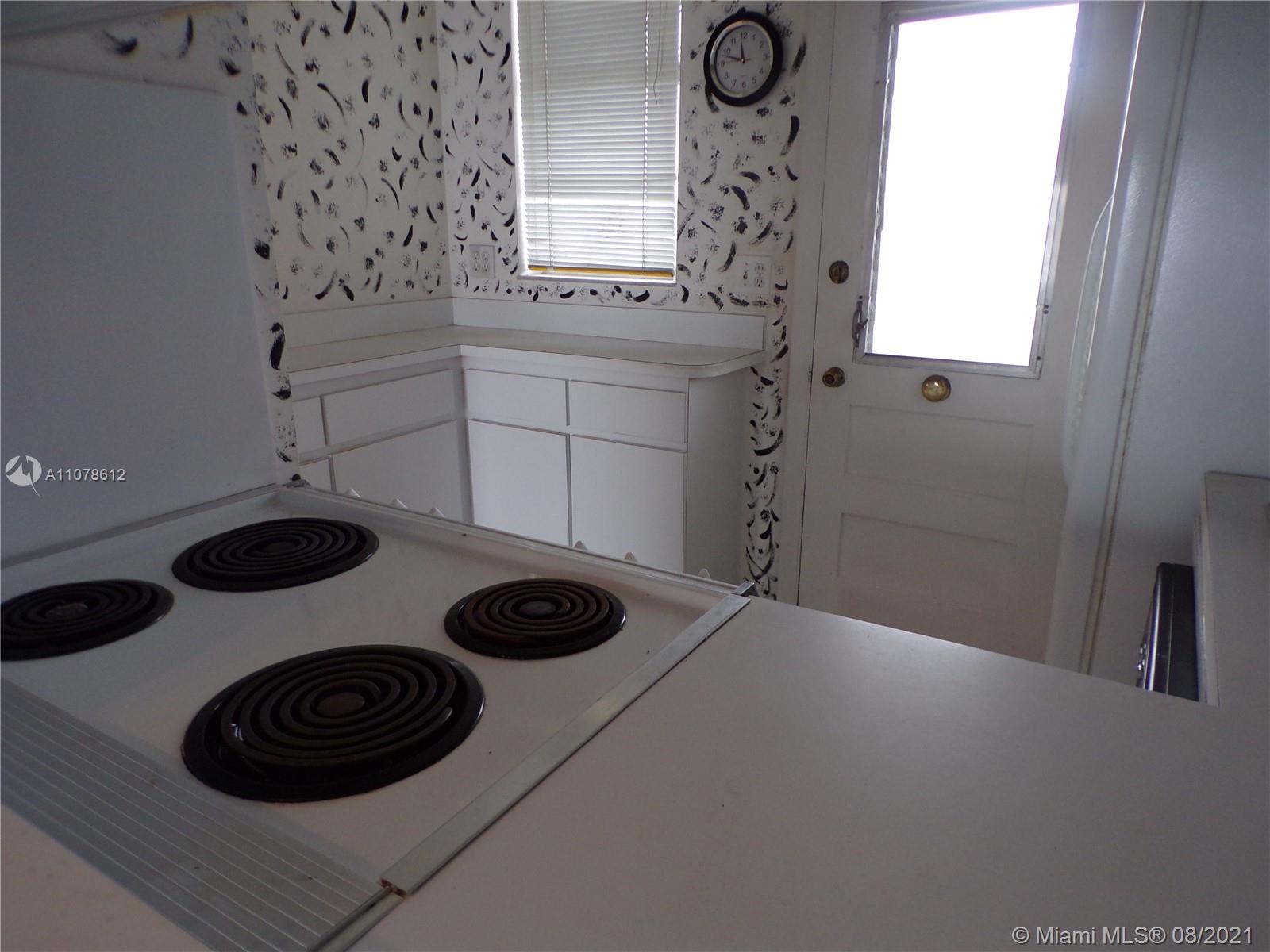 POINT EAST SEC 4 CONDO - Residential