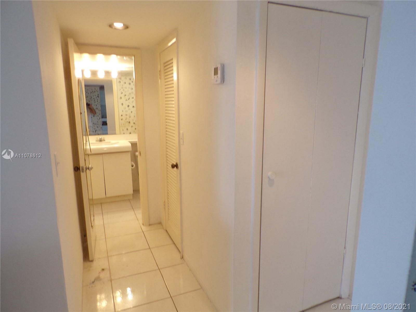 POINT EAST SEC 4 CONDO - Residential