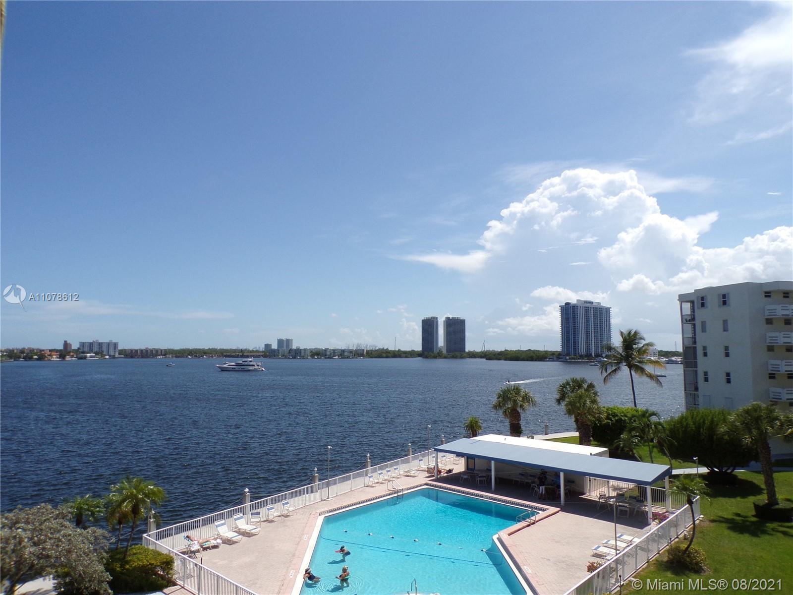 POINT EAST SEC 4 CONDO - Residential