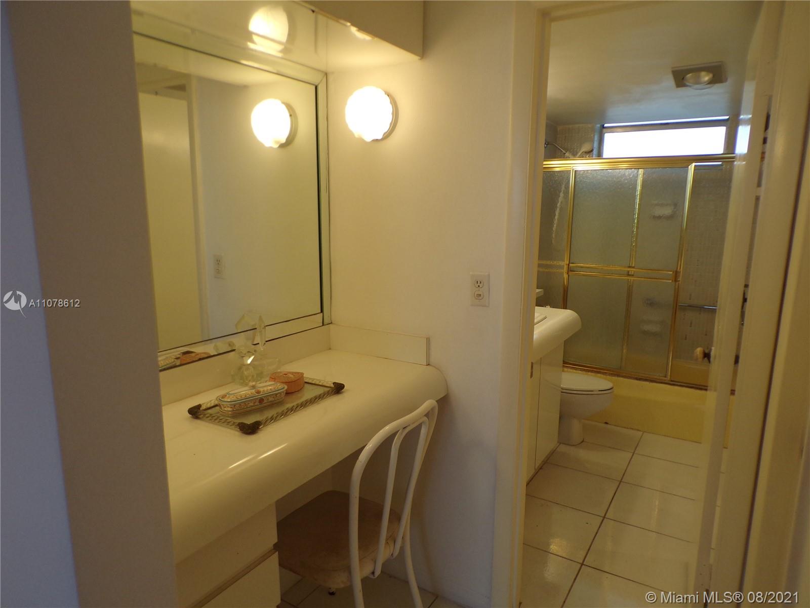 POINT EAST SEC 4 CONDO - Residential