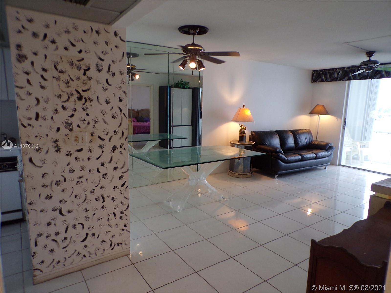 POINT EAST SEC 4 CONDO - Residential