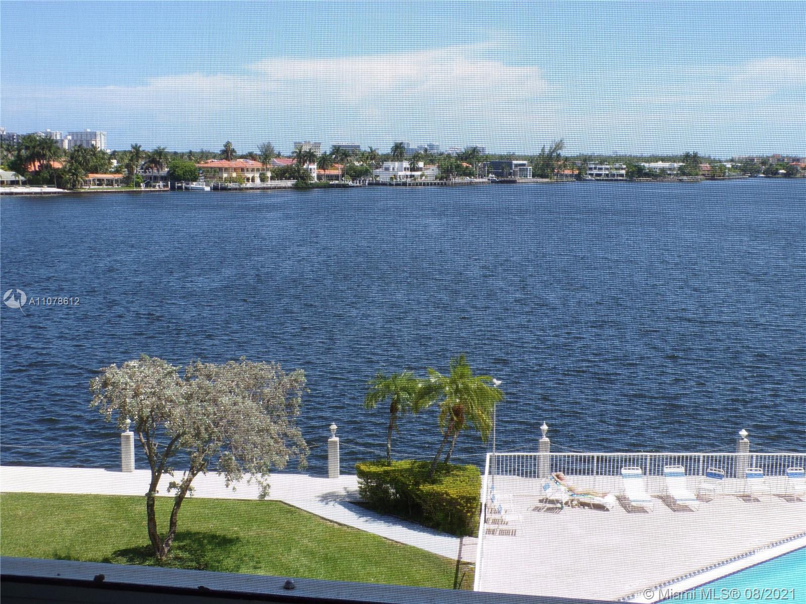 POINT EAST SEC 4 CONDO - Residential