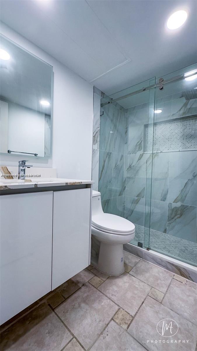 CROMWELL WEST CONDO - Residential