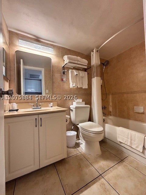 19201 Collins Ave 303