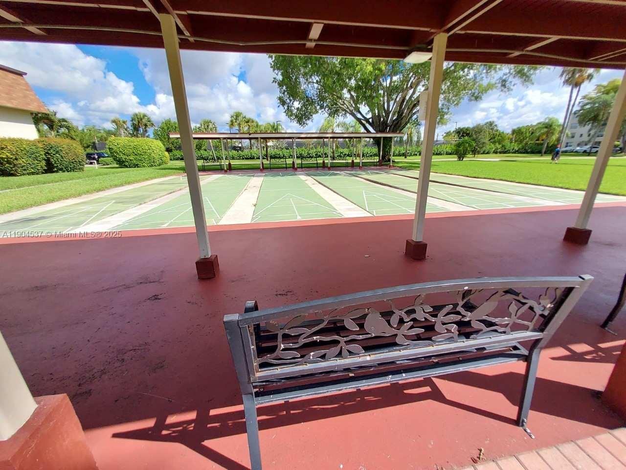 VILLAGES OF ORIOLE ABBEY - Residential