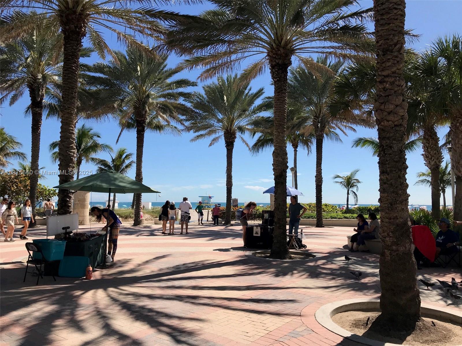 THE DECOPLAGE CONDO - Residential Lease