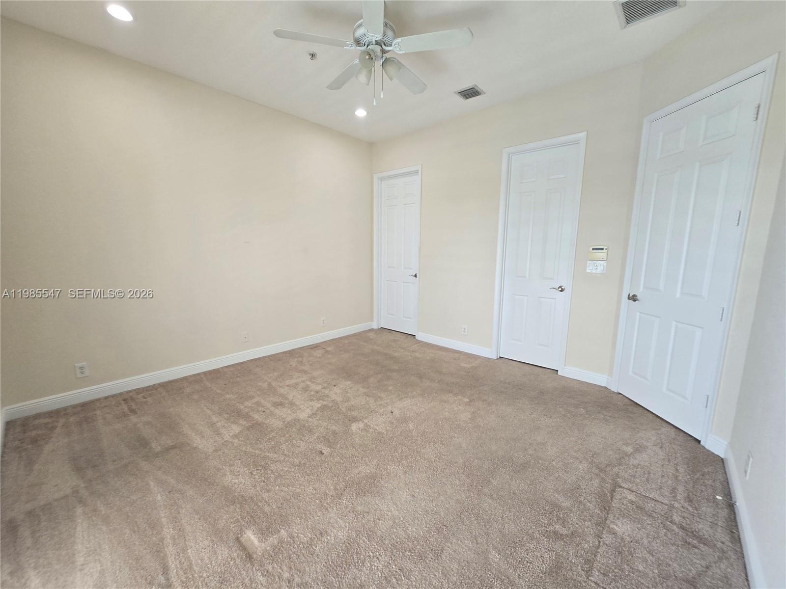 LAKESIDE VILLAGE OF DAVIE - Residential