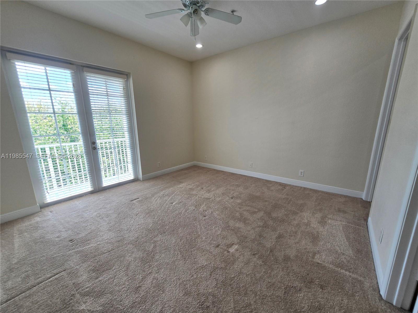 LAKESIDE VILLAGE OF DAVIE - Residential