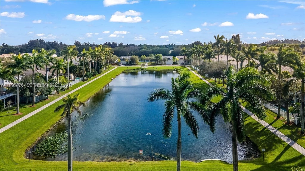 Photo of 6841 N Lakeside Cir N #109-1, Davie, FL 33314 (MLS # A11985547)