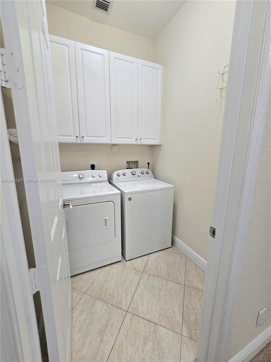 LAKESIDE VILLAGE OF DAVIE - Residential