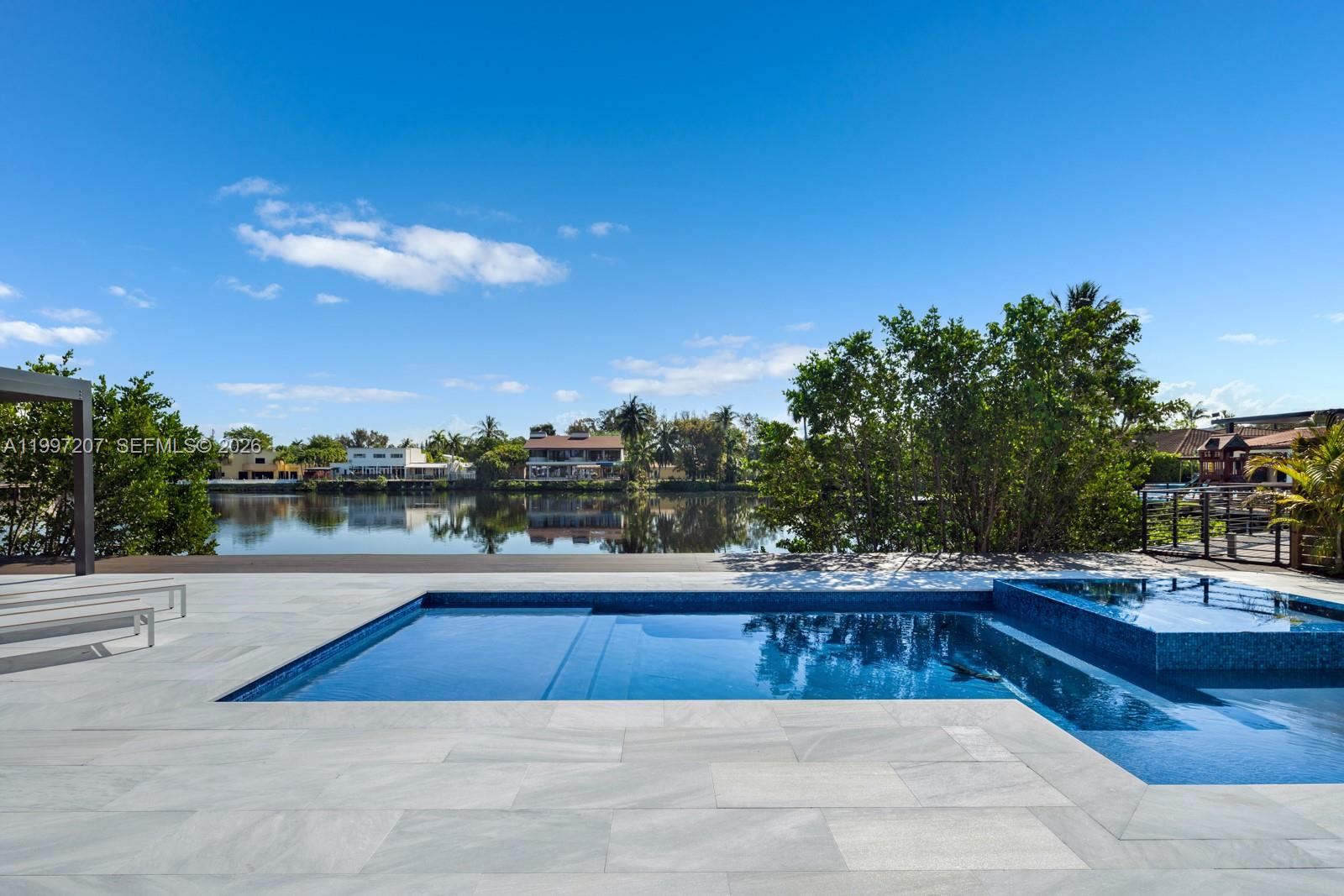 RAINTREE LAKE SEC THREE - Residential Lease