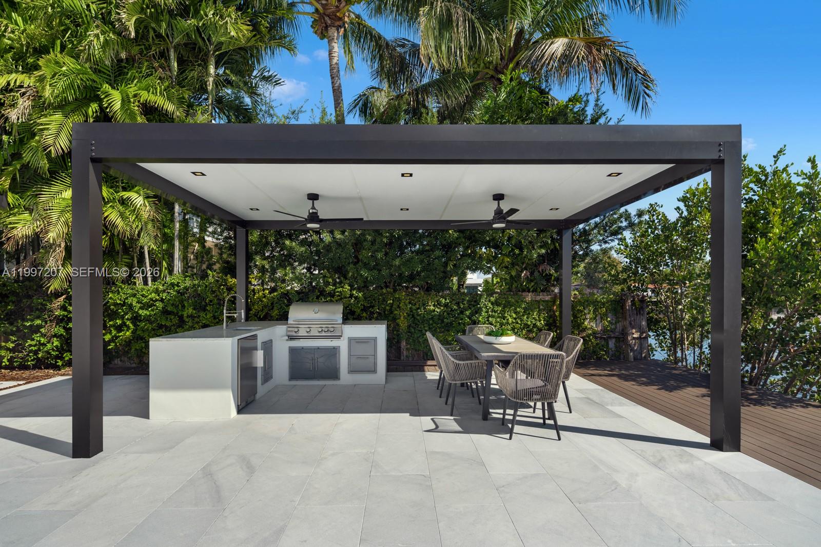 RAINTREE LAKE SEC THREE - Residential Lease