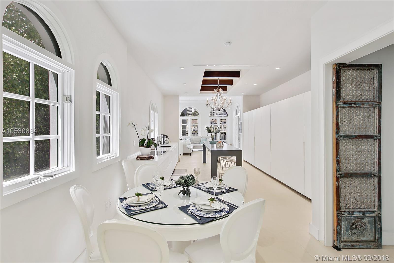 GOLDEN BEACH SEC F - Residential