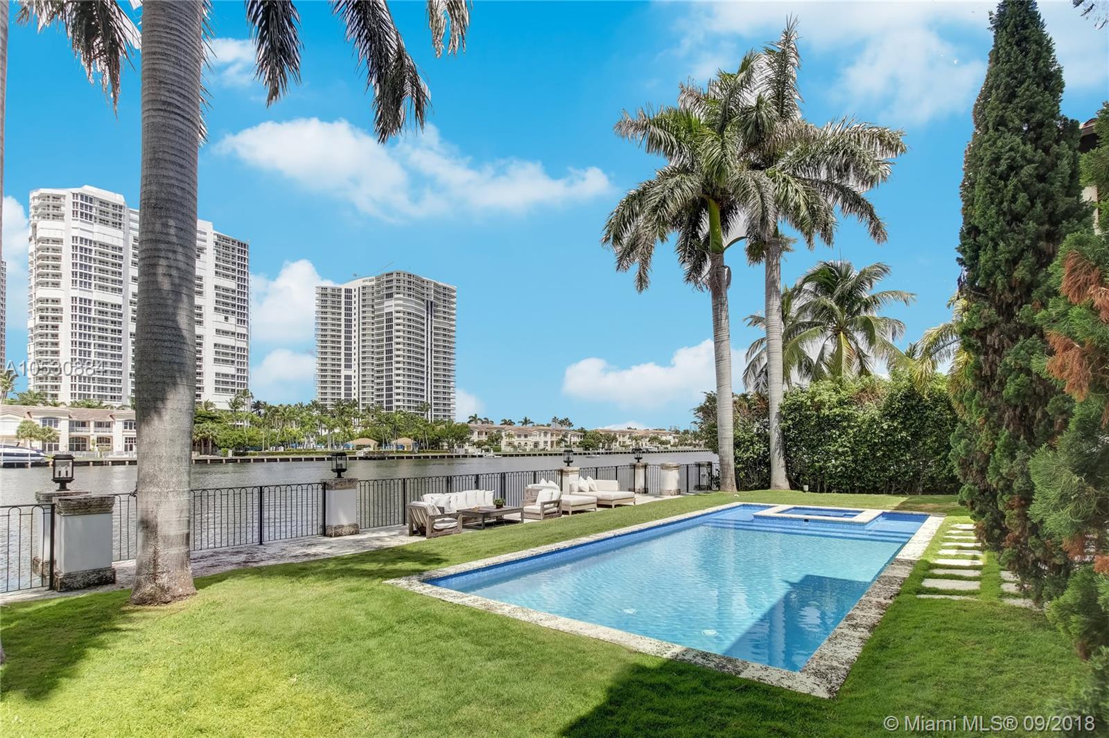 GOLDEN BEACH SEC F - Residential