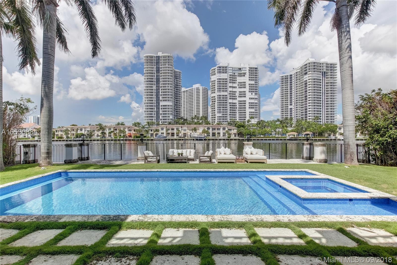 GOLDEN BEACH SEC F - Residential