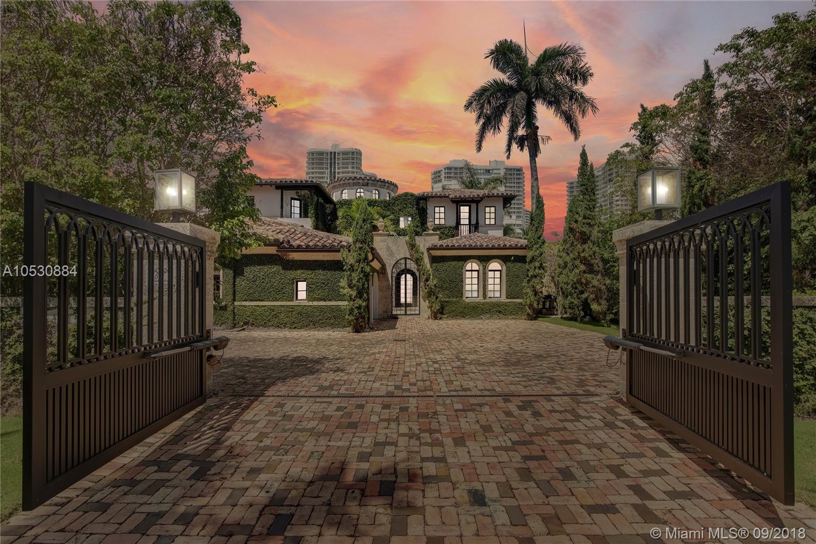 GOLDEN BEACH SEC F - Residential