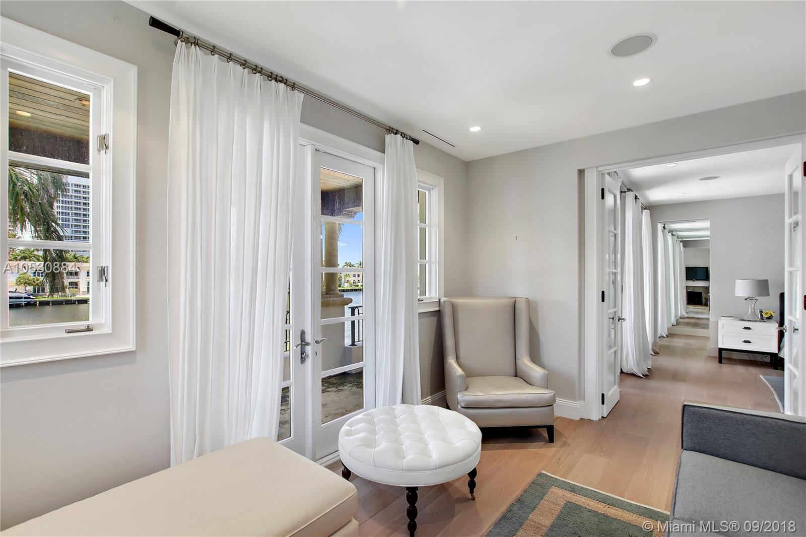 GOLDEN BEACH SEC F - Residential