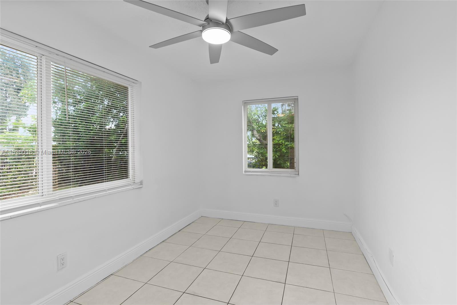 RIVER BEND - Residential Lease