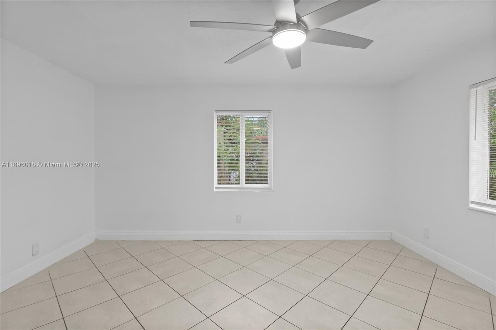 RIVER BEND - Residential Lease