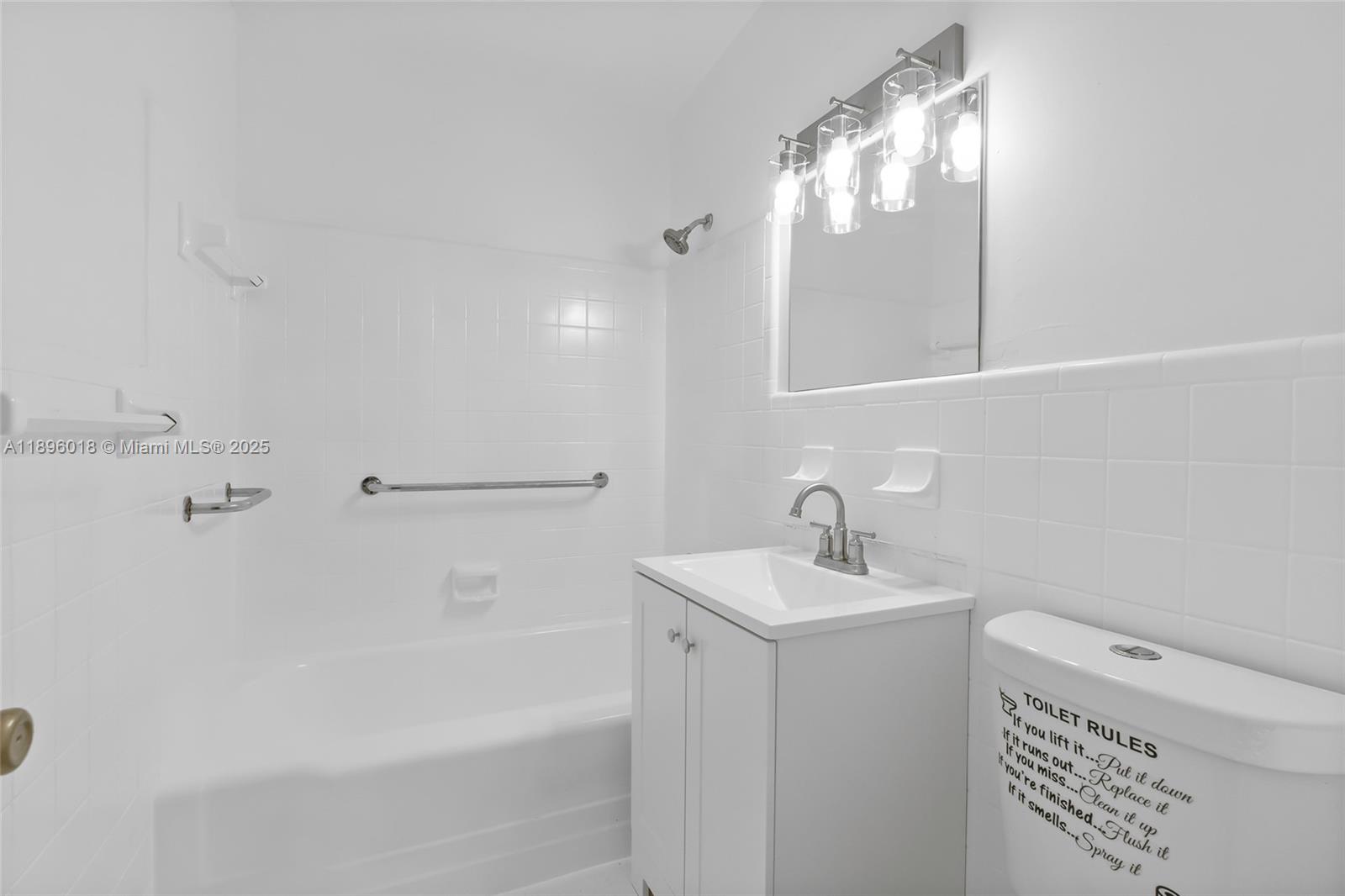 RIVER BEND - Residential Lease