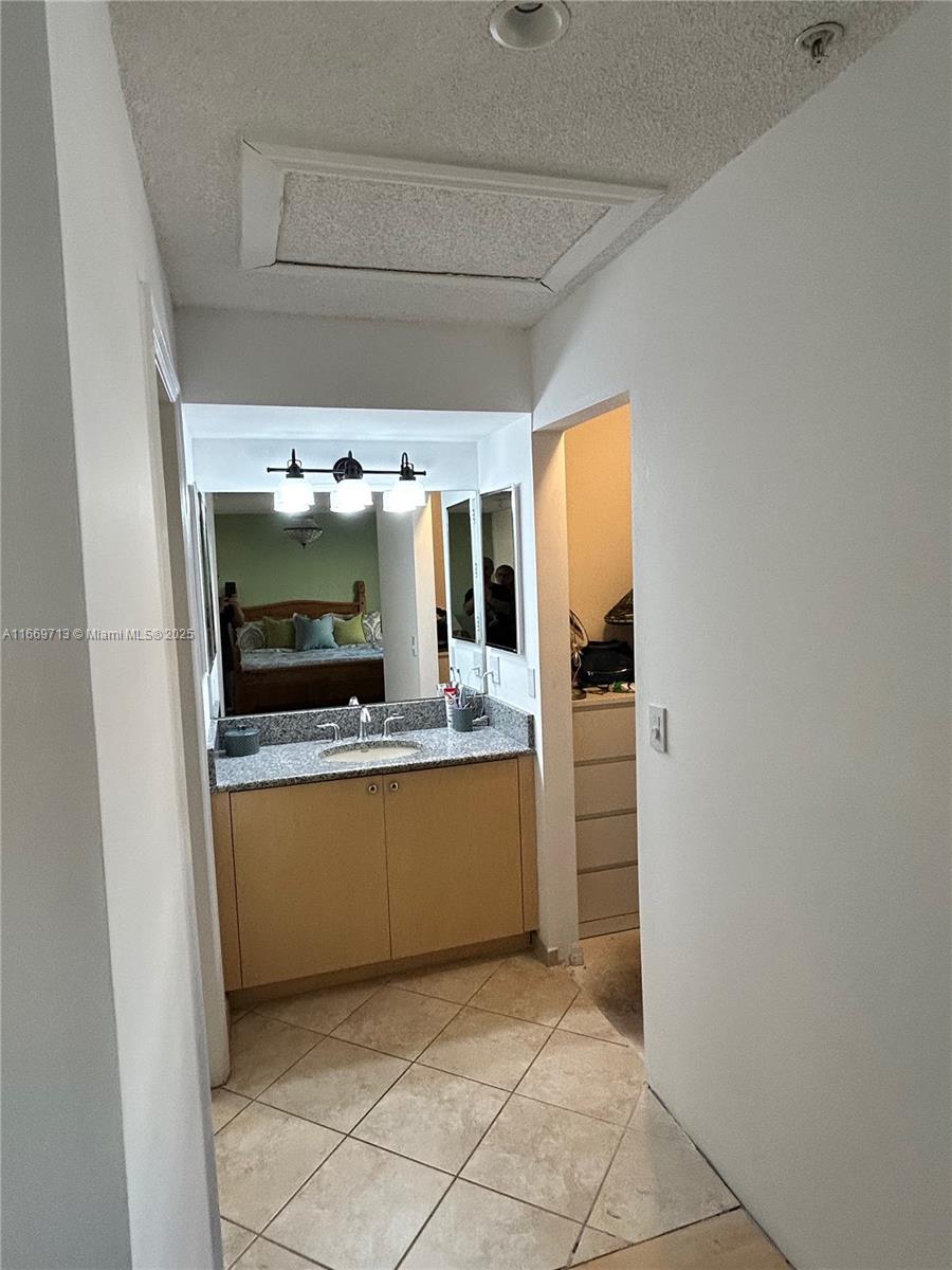 AVENTI AT AVENTURA CONDO - Residential