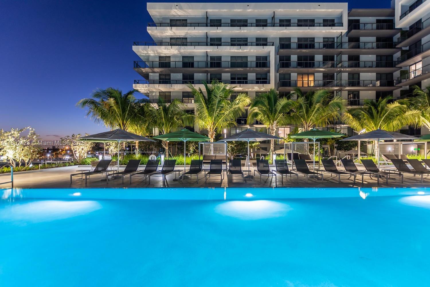 AVENTURA PARKSQUARE RESID - Residential Lease