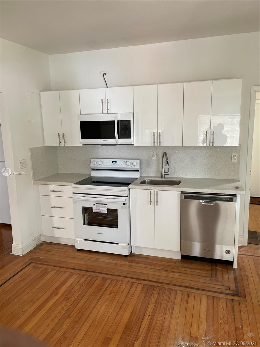 MERIDIAN DECO CONDO - Residential Lease