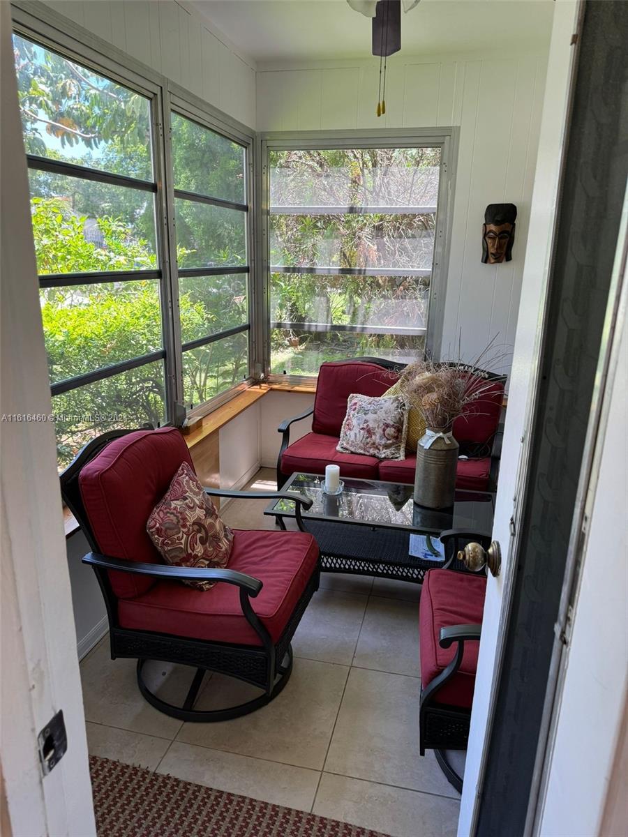 MAJESTIC GARDENS CONDOMIN - Residential