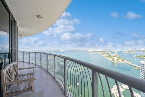 1750 N Bayshore Dr 4702 Miami FL 33132