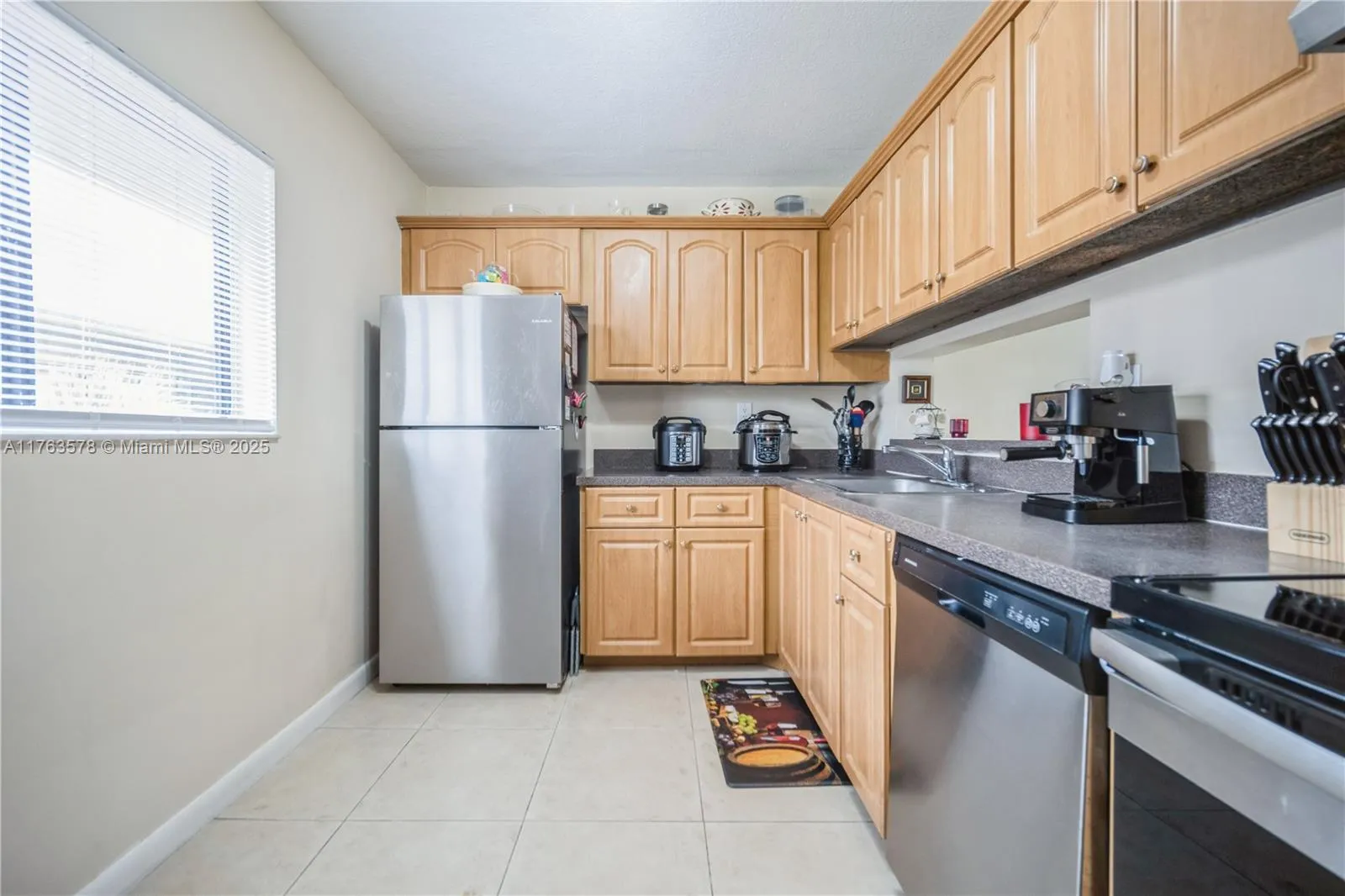 Miami, Florida 33183, United States, 2 Bedrooms Bedrooms, ,2 BathroomsBathrooms,Residential,Active,91012