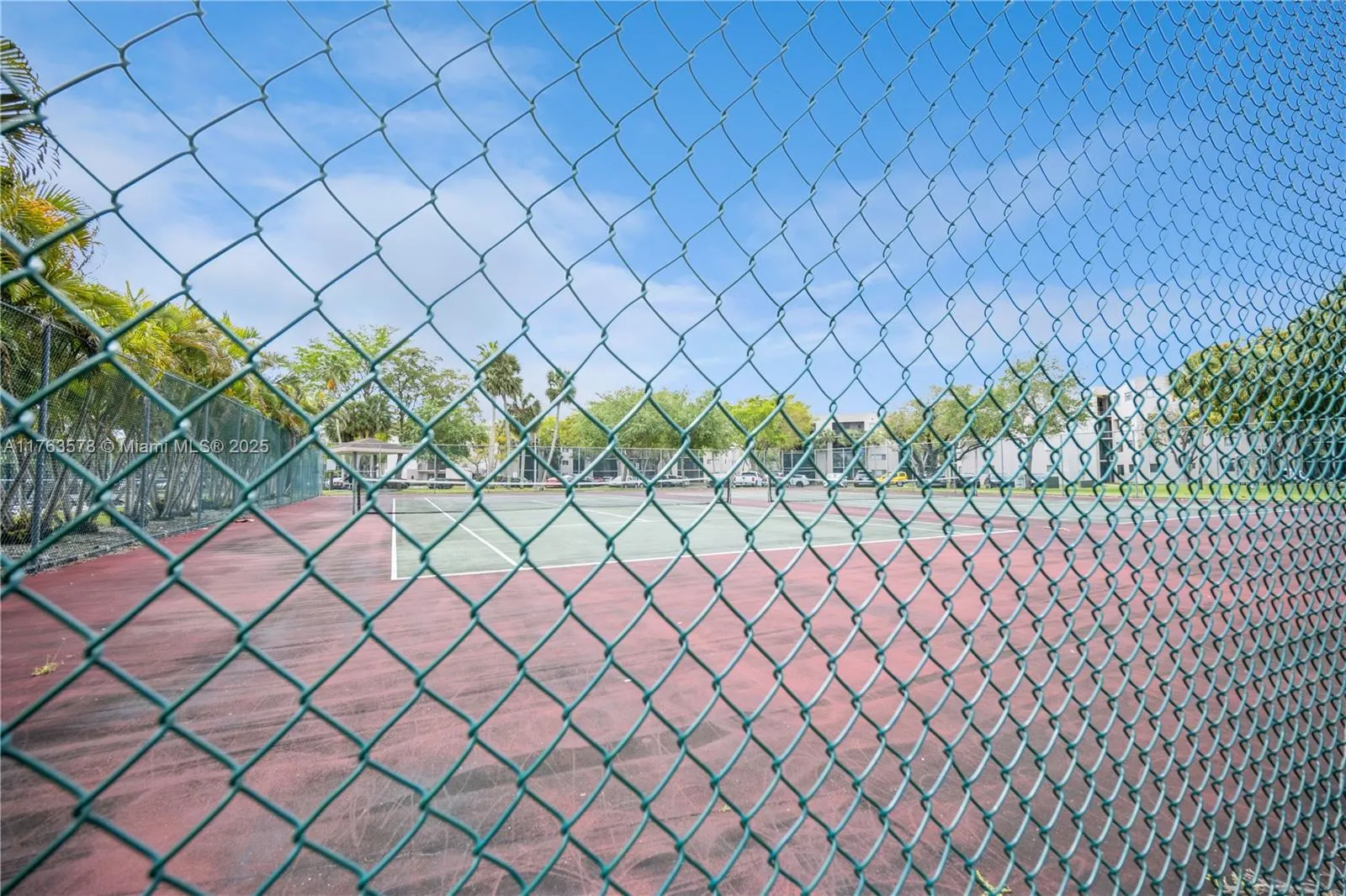 Miami, Florida 33183, United States, 2 Bedrooms Bedrooms, ,2 BathroomsBathrooms,Residential,Active,91012