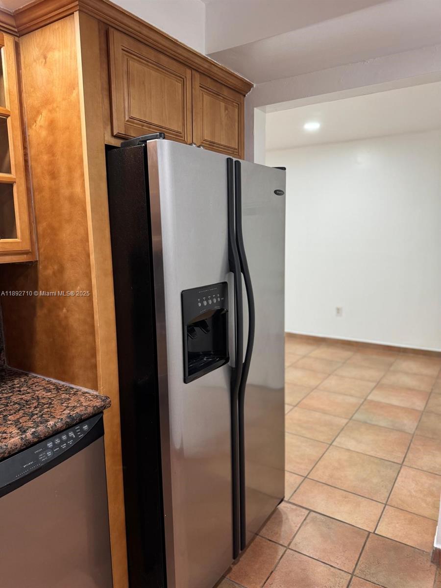 VIRGINIA GARDENS CONDO - Residential Lease