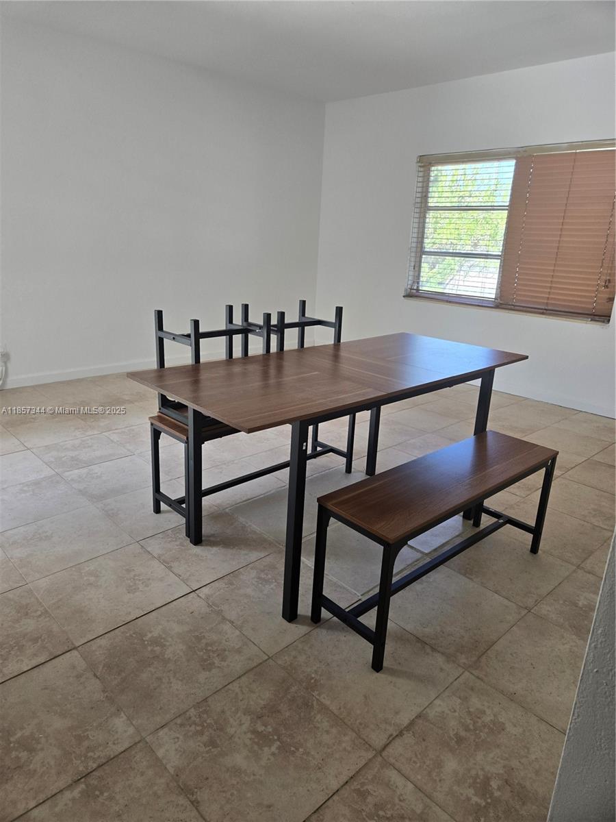 DANIA BEACH - Residential Lease