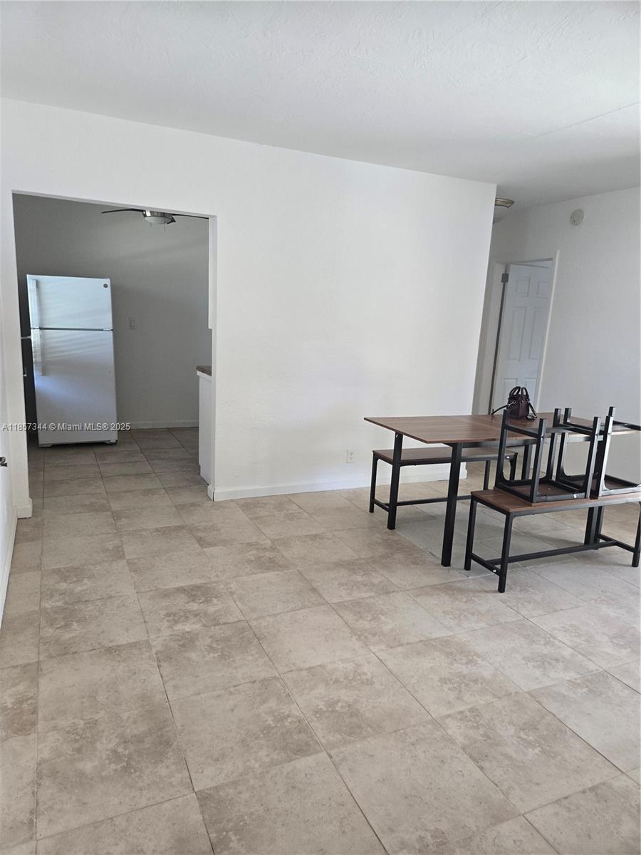 DANIA BEACH - Residential Lease