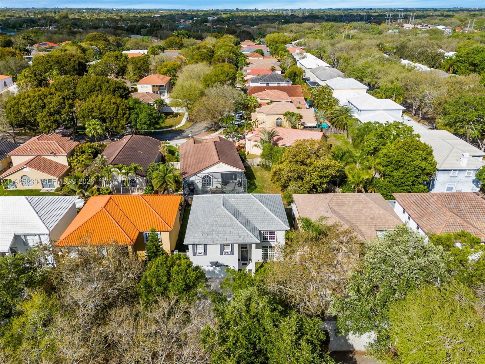 EMBASSY LAKES - Residential