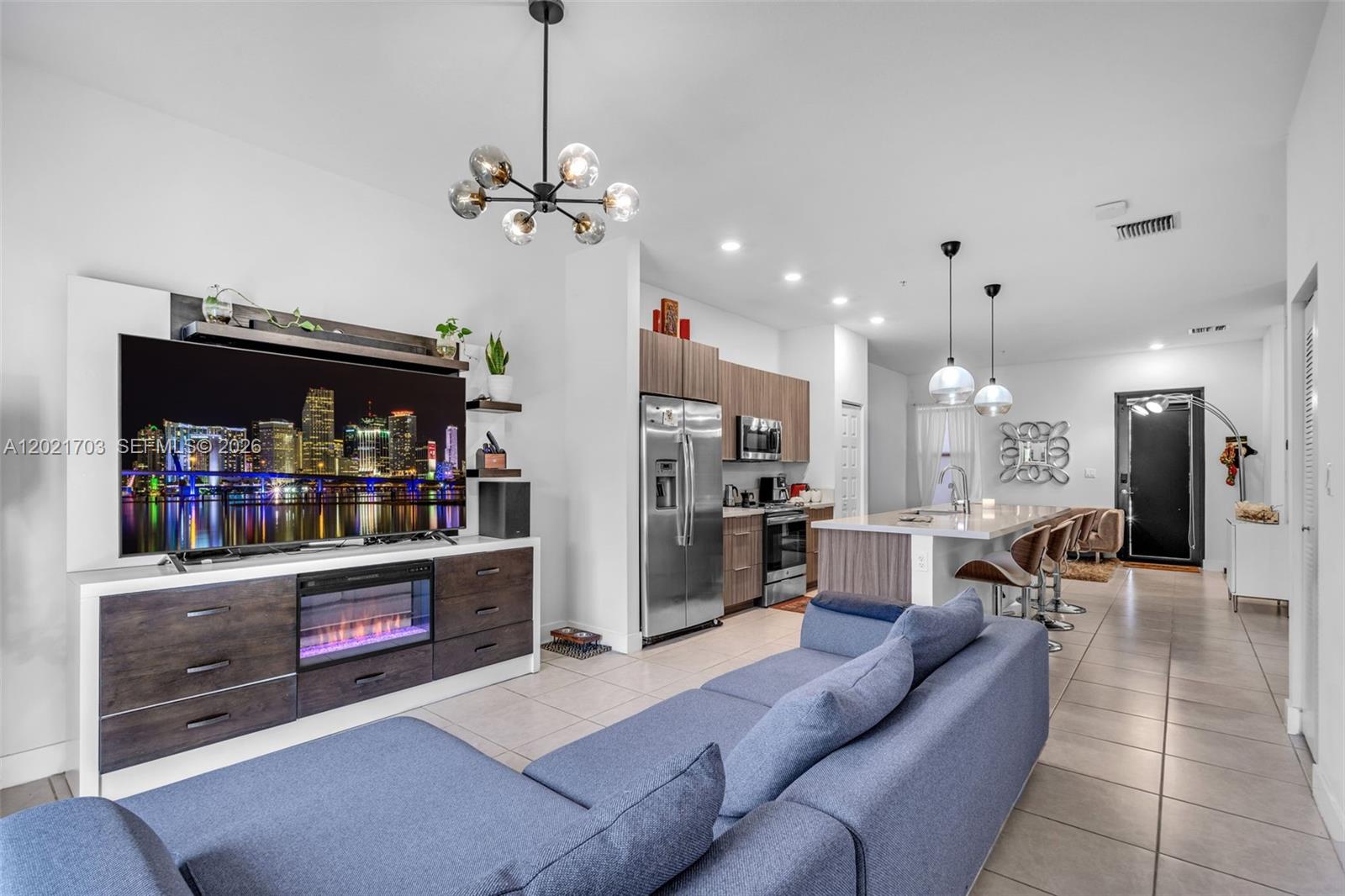 APEX AT PARK CENTRAL COND - Residential