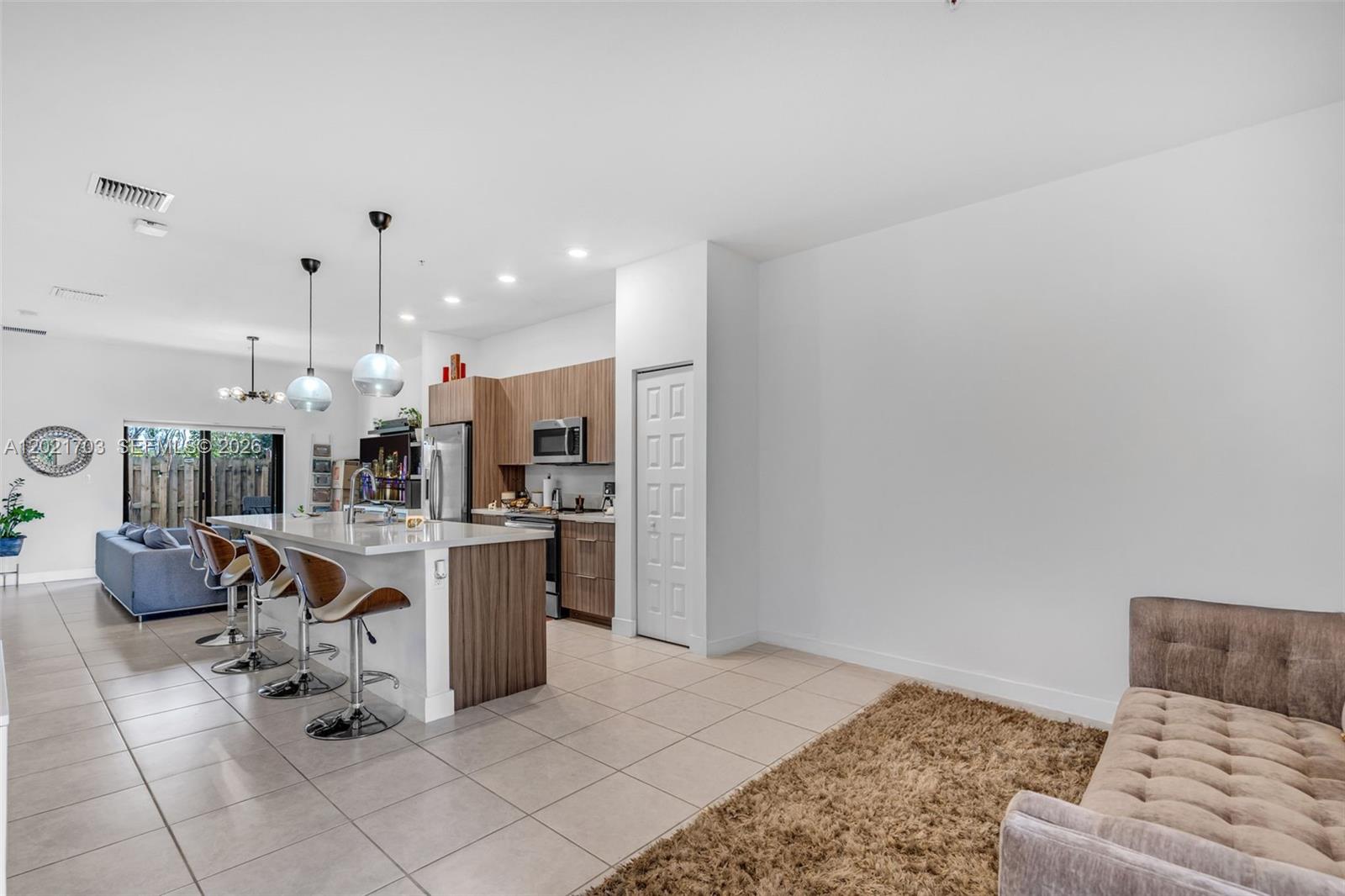 APEX AT PARK CENTRAL COND - Residential